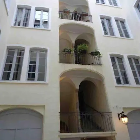 Chez Alam A De Lyon