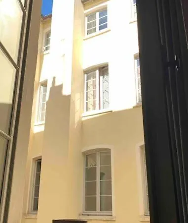 Chez Alam A De Lyon